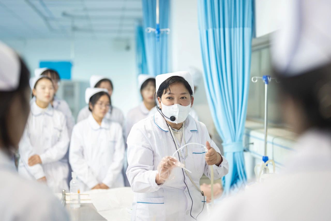 智慧健康养老服务与管理（专科）