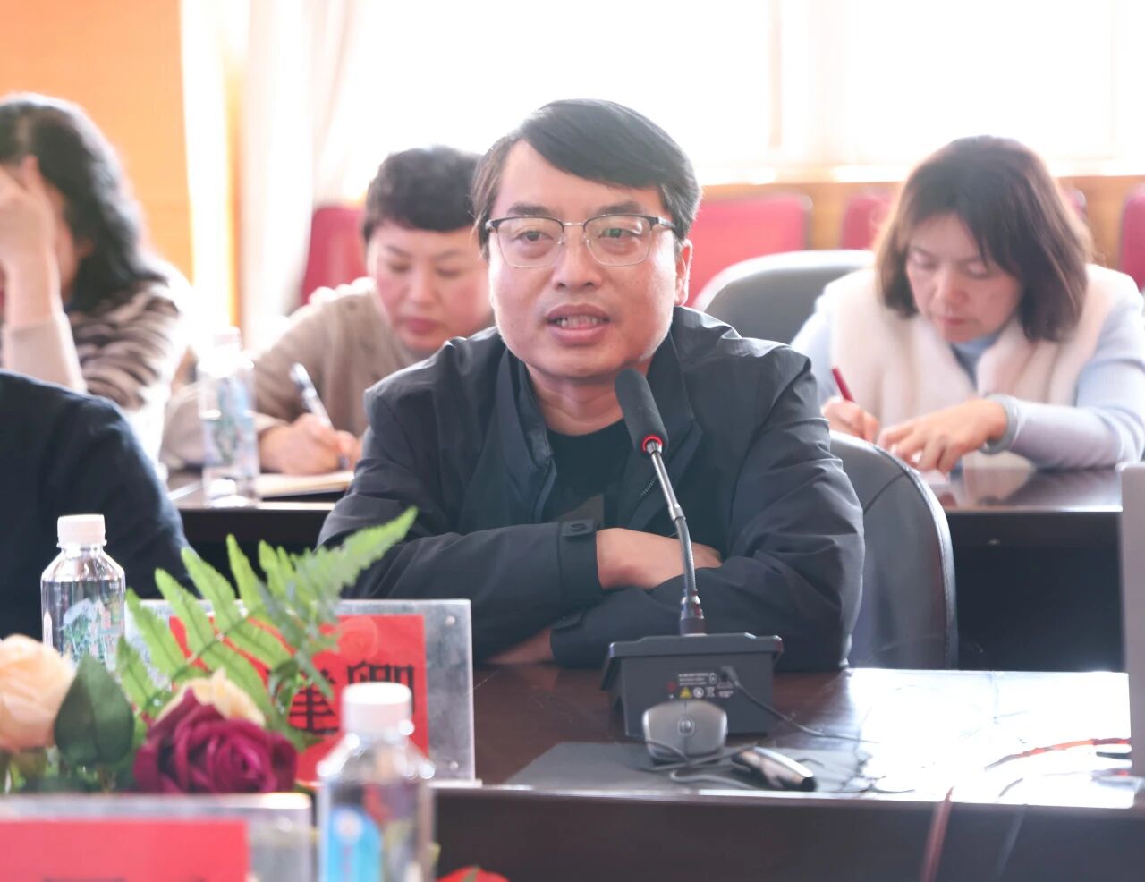 云南工商学院与弥勒第一医院签约共建人才培养基地